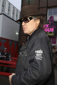 Eröffnung 'The Bunny Burlesque St. Pauli' in Hamburg