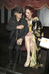 Eröffnung 'The Bunny Burlesque St. Pauli' in Hamburg