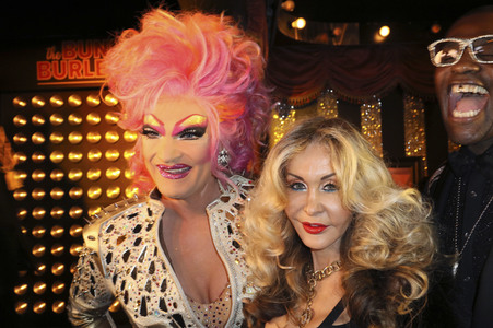 Eröffnung 'The Bunny Burlesque St. Pauli' in Hamburg