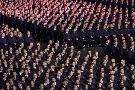 Vereidigung von Kommissaranwärtern in Köln