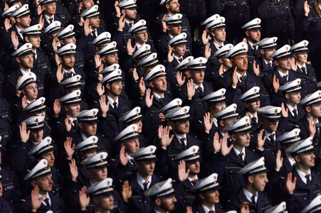 Vereidigung von Kommissaranwärtern in Köln