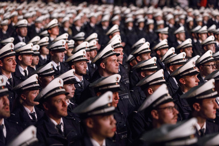 Vereidigung von Kommissaranwärtern in Köln