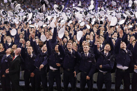 Vereidigung von Kommissaranwärtern in Köln