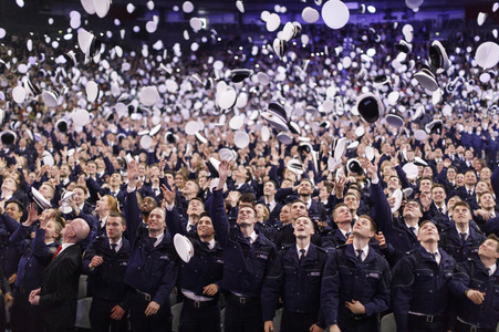 Vereidigung von Kommissaranwärtern in Köln