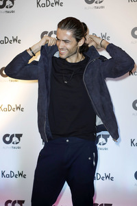 Eröffnung des ersten temporären AlphaTauri 3D-Knit Labs in Berlin