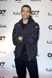 Eröffnung des ersten temporären AlphaTauri 3D-Knit Labs in Berlin