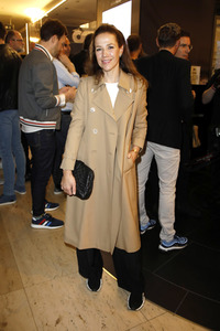 Eröffnung des ersten temporären AlphaTauri 3D-Knit Labs in Berlin