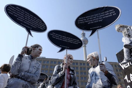 Demontration 'Gemeinsam gegen Verdrängung und Mietenwahnsinn' in Berlin