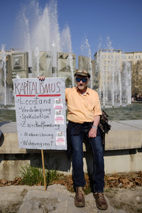 Demontration 'Gemeinsam gegen Verdrängung und Mietenwahnsinn' in Berlin