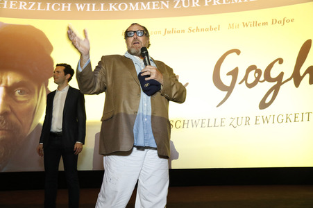 Filmpremiere 'Van Gogh - An der Schwelle zur Ewigkeit' in München