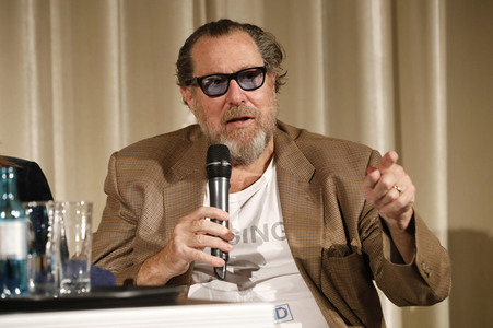 Filmpremiere 'Van Gogh - An der Schwelle zur Ewigkeit' in München