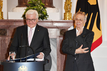 Verleihung des Verdienstordens der Bundesrepublik Deutschland an Dieter Kosslick in Berlin