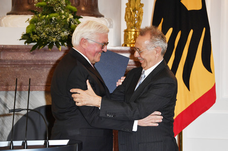 Verleihung des Verdienstordens der Bundesrepublik Deutschland an Dieter Kosslick in Berlin