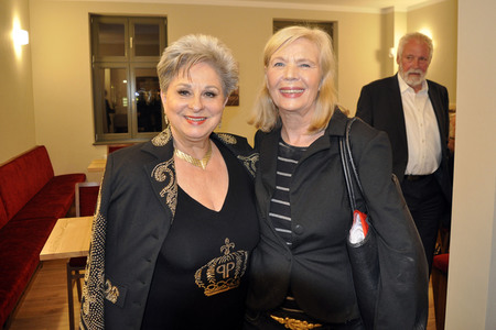 Theaterpremiere 'Ein gesegnetes Alter' in Beelitz