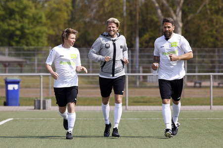 Charity Fußball-Länderspiel in Duisburg