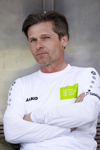 Charity Fußball-Länderspiel in Duisburg