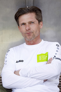 Charity Fußball-Länderspiel in Duisburg