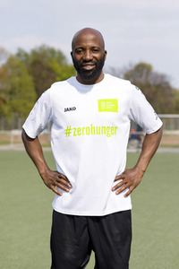 Charity Fußball-Länderspiel in Duisburg