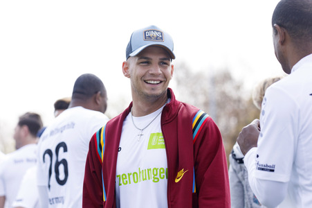 Charity Fußball-Länderspiel in Duisburg