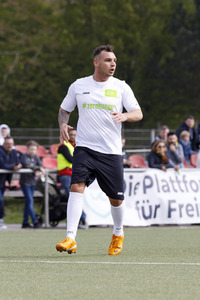 Charity Fußball-Länderspiel in Duisburg