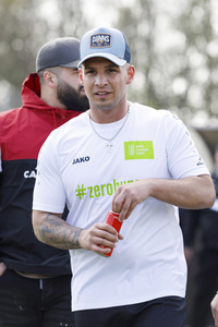 Charity Fußball-Länderspiel in Duisburg