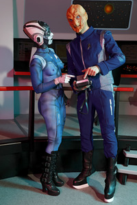 GEEK ART: 'Star Trek Discovery' Bodypainting