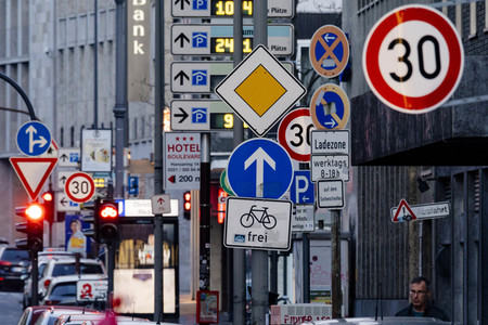 Symbolfoto Schilderwald