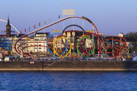 Osterkirmes in Köln