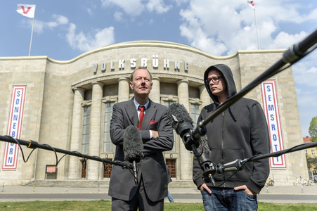 Pressetermin von der PARTEI in Berlin