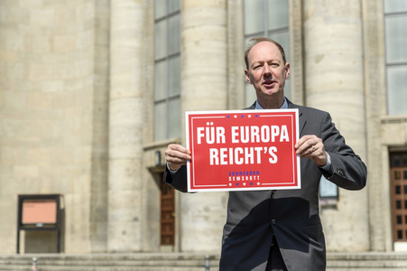 Pressetermin von der PARTEI in Berlin