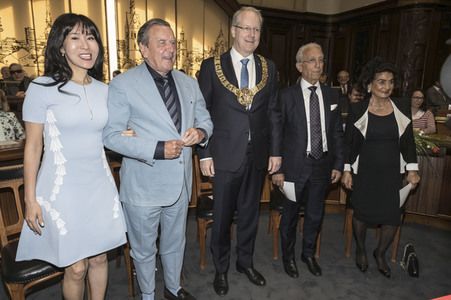 Empfang zum 75. Geburtstag von Gehard Schröder in Hannover