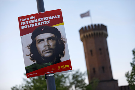 Symbolfoto Europawahl-Plakat