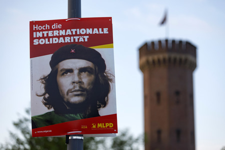 Symbolfoto Europawahl-Plakat