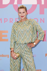 Pop-up Shop Opening 'Be Active' in Köln