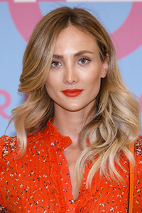 Pop-up Shop Opening 'Be Active' in Köln