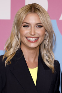 Pop-up Shop Opening 'Be Active' in Köln