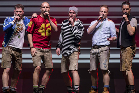 Liveshow 'Das große Schlagerfest - Die Party des Jahres 2019' in Hannover