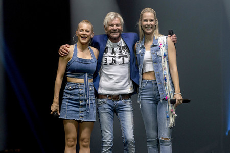 Liveshow 'Das große Schlagerfest - Die Party des Jahres 2019' in Hannover