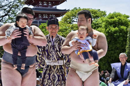 Nakizumo Fest in Tokio