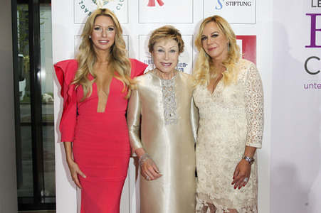 Fashion Charity Dinner 2019 in München