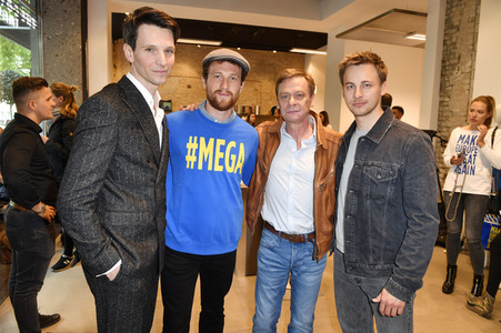 Kick-off Europa-Aktion #MEGA von Place To B in Berlin