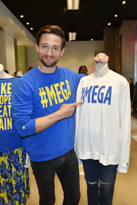 Kick-off Europa-Aktion #MEGA von Place To B in Berlin