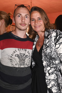 Theaterpremiere 'Sommerabend' in München