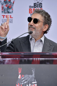 Handprints Ceremony mit dem 'The Big Bang Theory' Cast in Los Angeles