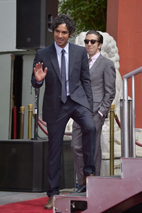 Handprints Ceremony mit dem 'The Big Bang Theory' Cast in Los Angeles