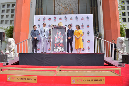 Handprints Ceremony mit dem 'The Big Bang Theory' Cast in Los Angeles