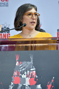 Handprints Ceremony mit dem 'The Big Bang Theory' Cast in Los Angeles