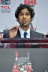 Handprints Ceremony mit dem 'The Big Bang Theory' Cast in Los Angeles