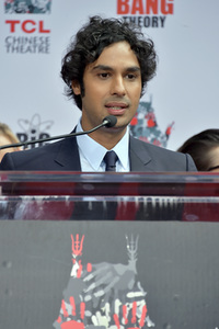 Handprints Ceremony mit dem 'The Big Bang Theory' Cast in Los Angeles