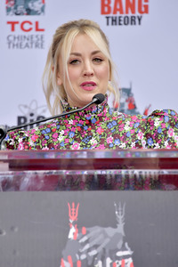 Handprints Ceremony mit dem 'The Big Bang Theory' Cast in Los Angeles